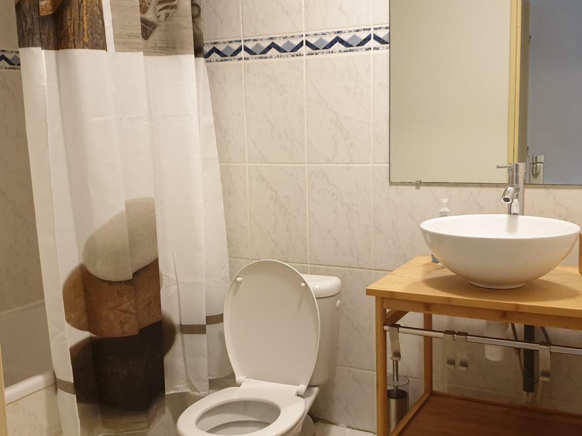 T2 Agreable Sur Sainte Marie Apartment Bagian luar foto